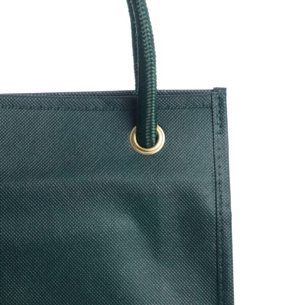 Shopper 20x18+8cm in TNT Verde - immagine 3